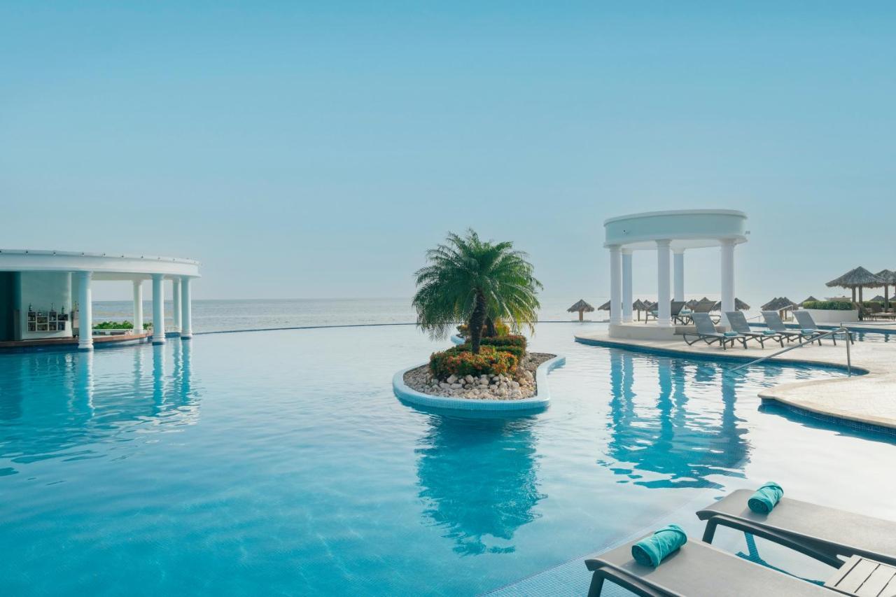 Iberostar Selection Rose Hall Suites (Adults Only) Бухта Монтего Экстерьер фото