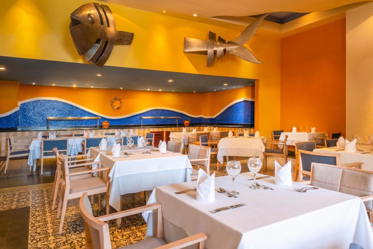 Iberostar Selection Rose Hall Suites (Adults Only) Бухта Монтего Экстерьер фото